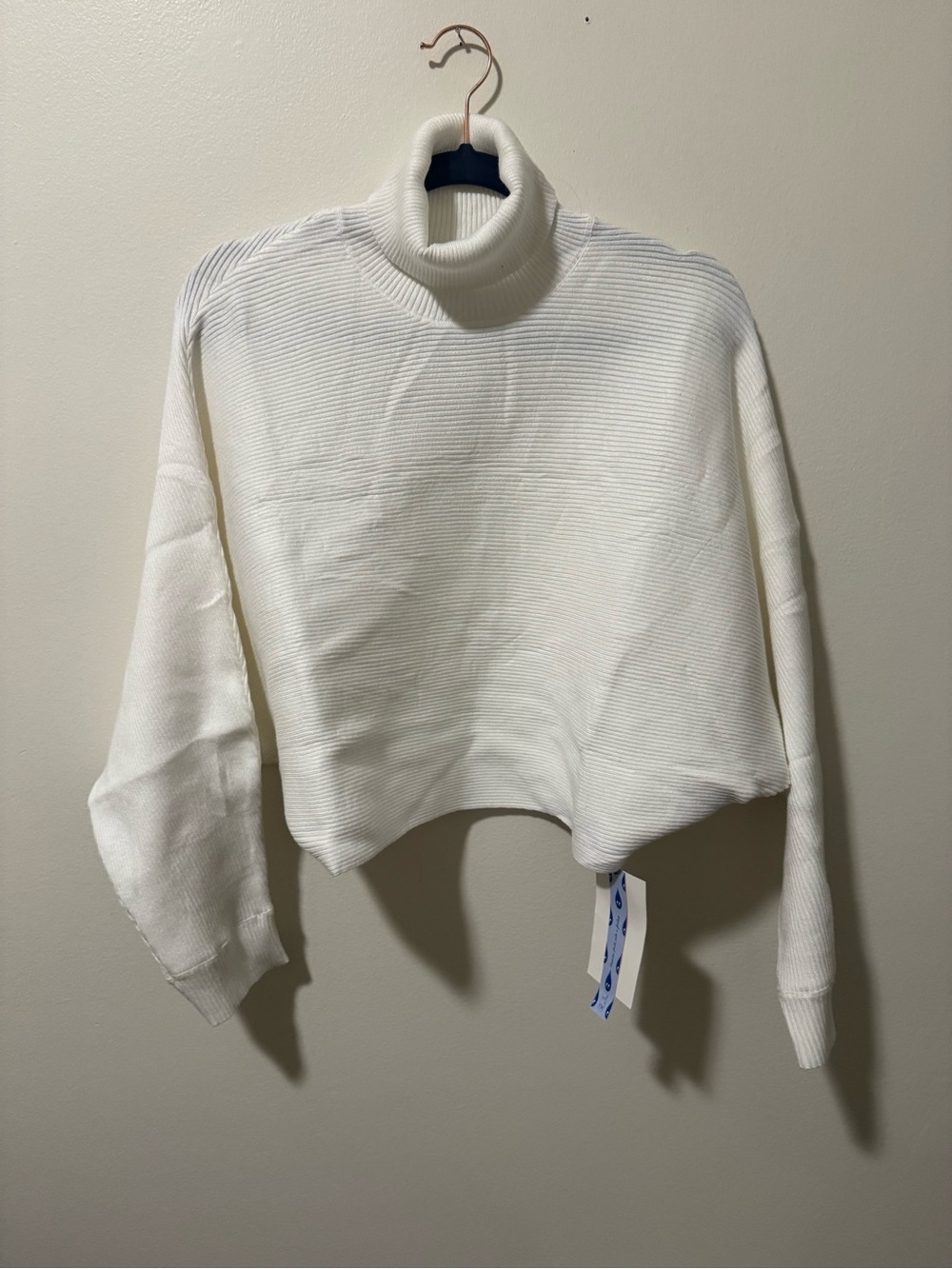 Cider White Cropped Turtleneck Sweater